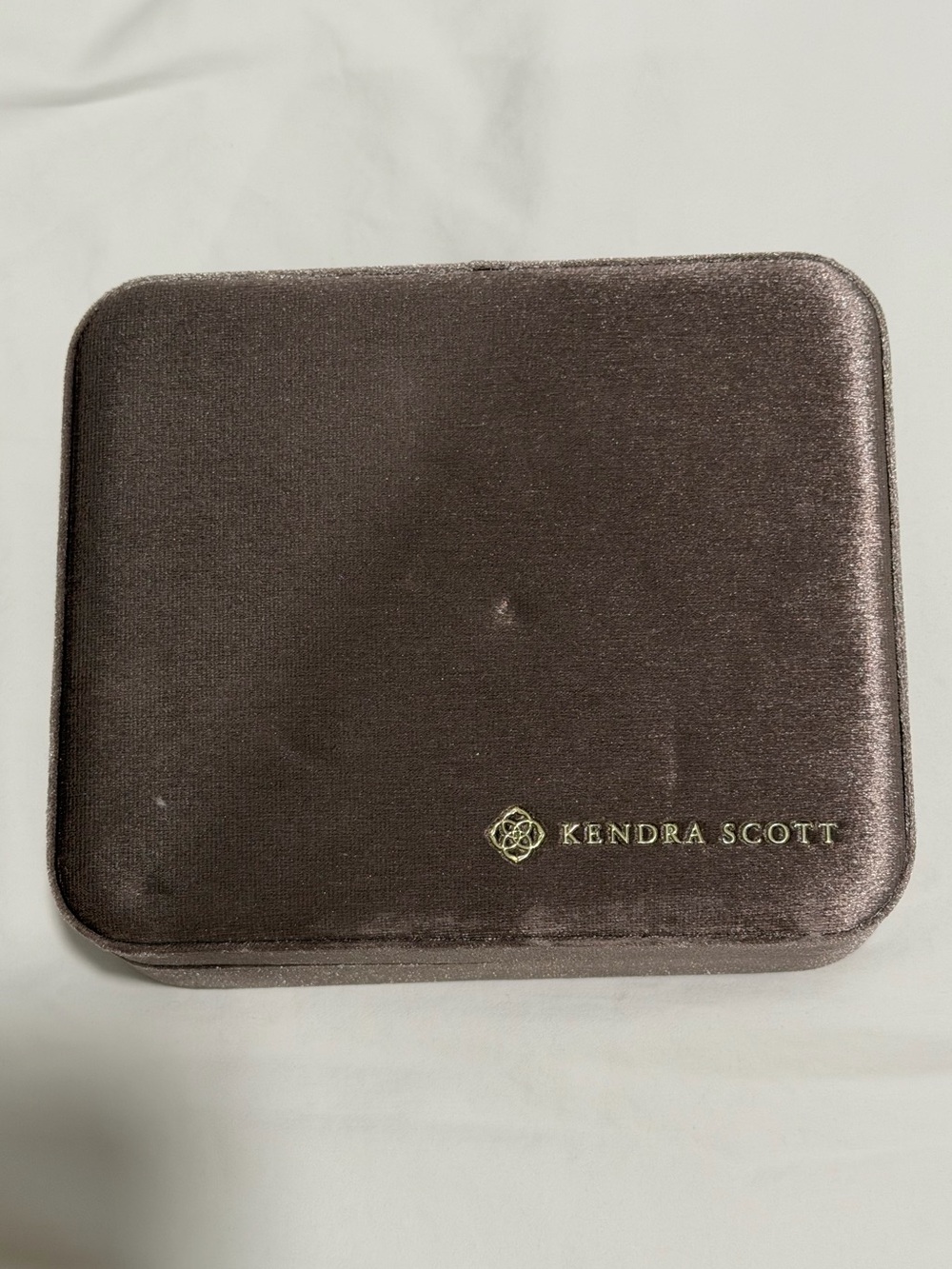 Kendra Scott Velvet Jewelry Box / Organizer – Never Used